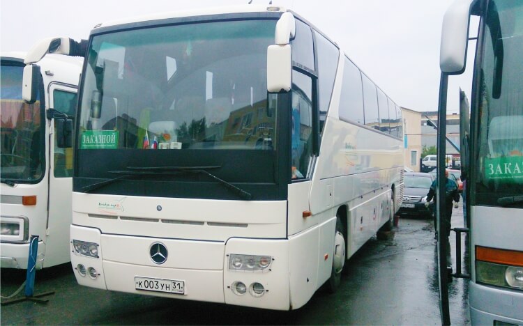 Mercedes Tourismo